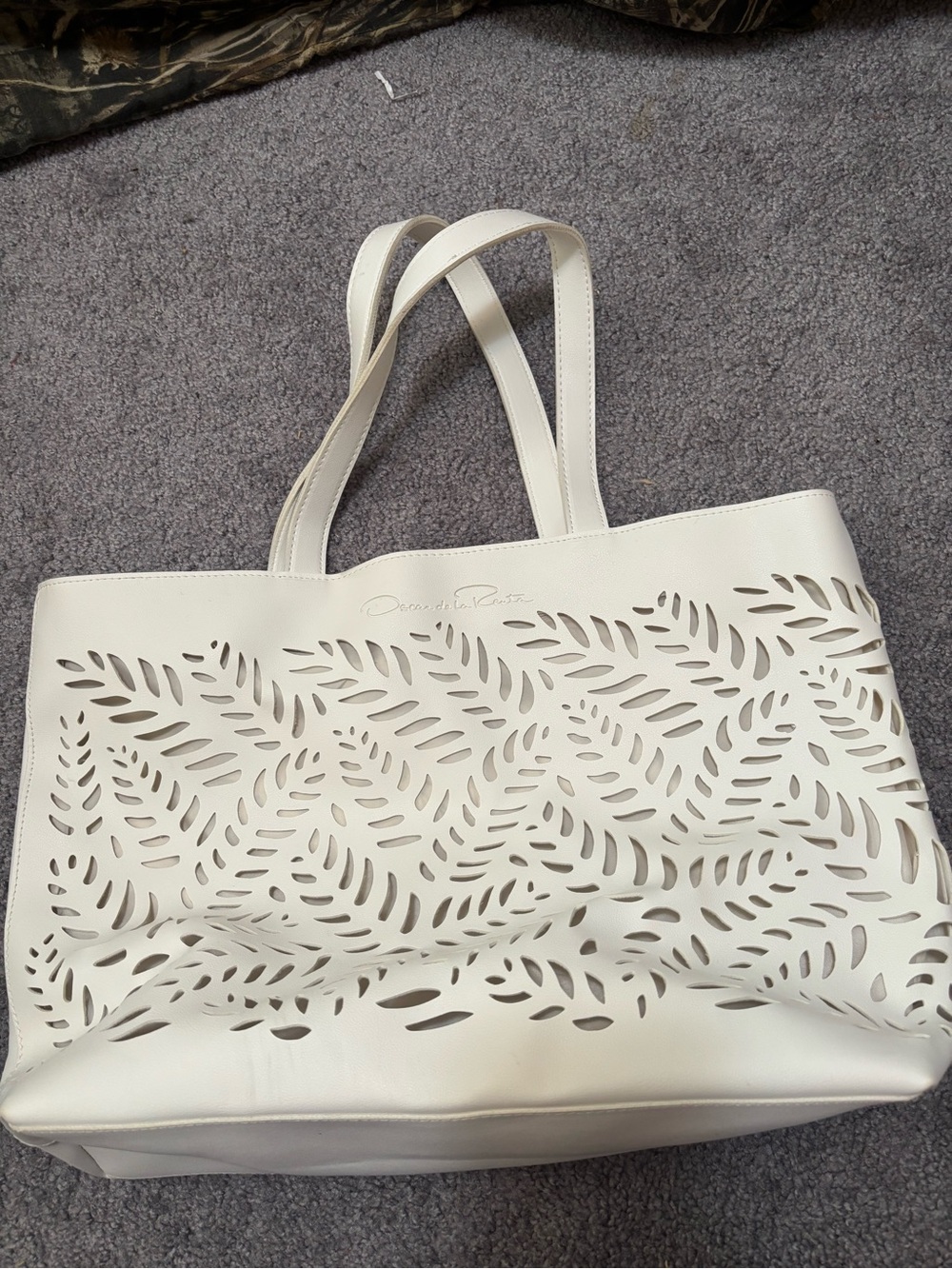 Oscar de la renta bag